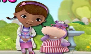 Гра Доктор Плюшева грає в настільний теніс