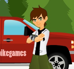 Гра Бен 10 катається на мотоциклі